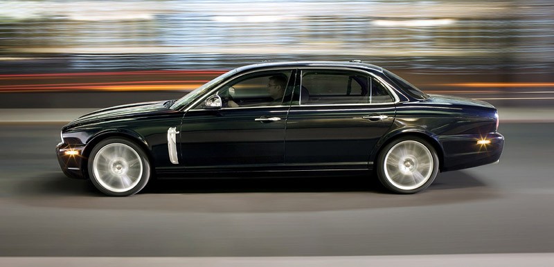 Jaguar XJ Portfolio: limitowana edycja z wysokoprężnym silnikiem