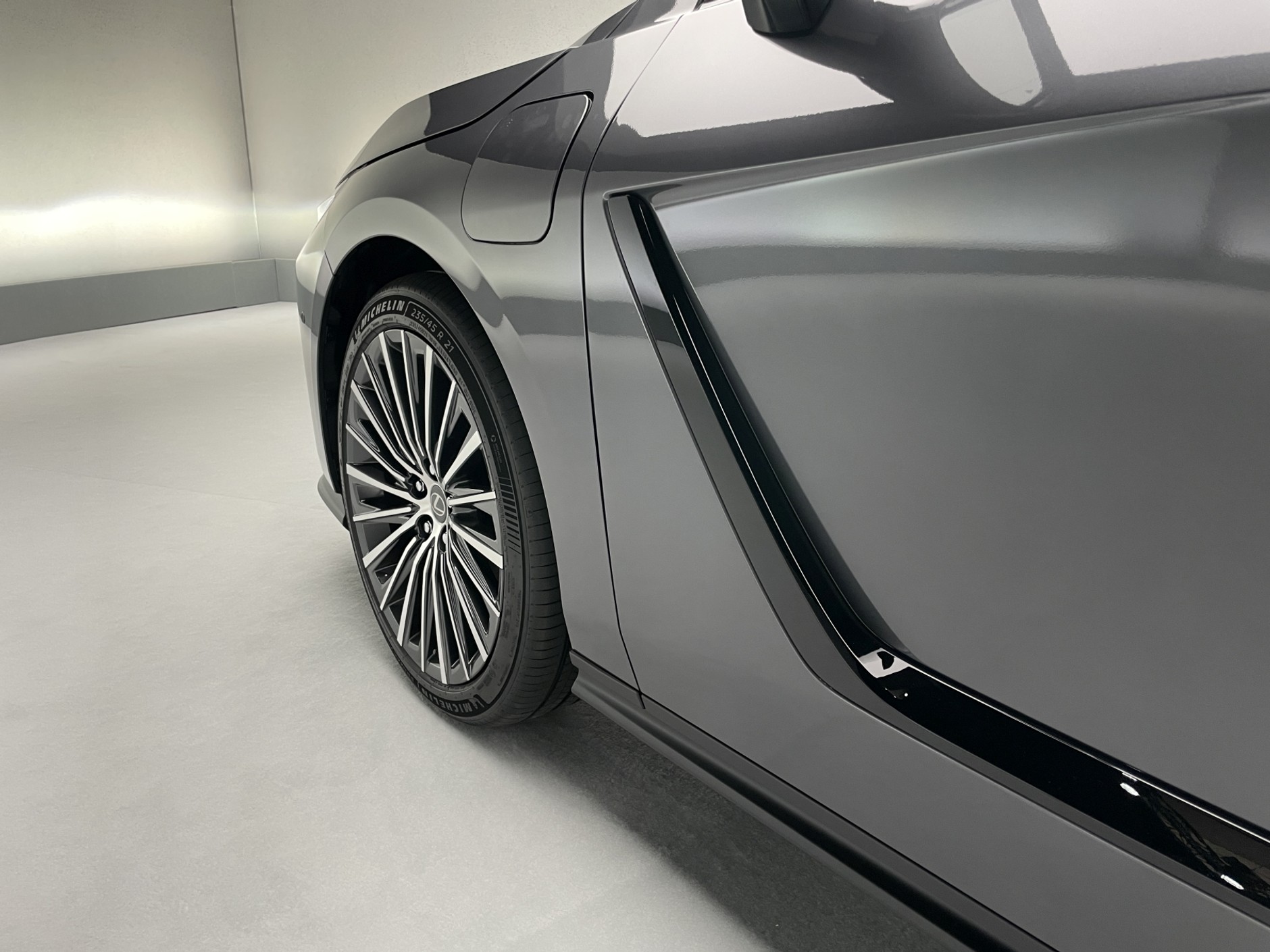 Nowy Lexus ES (2025)