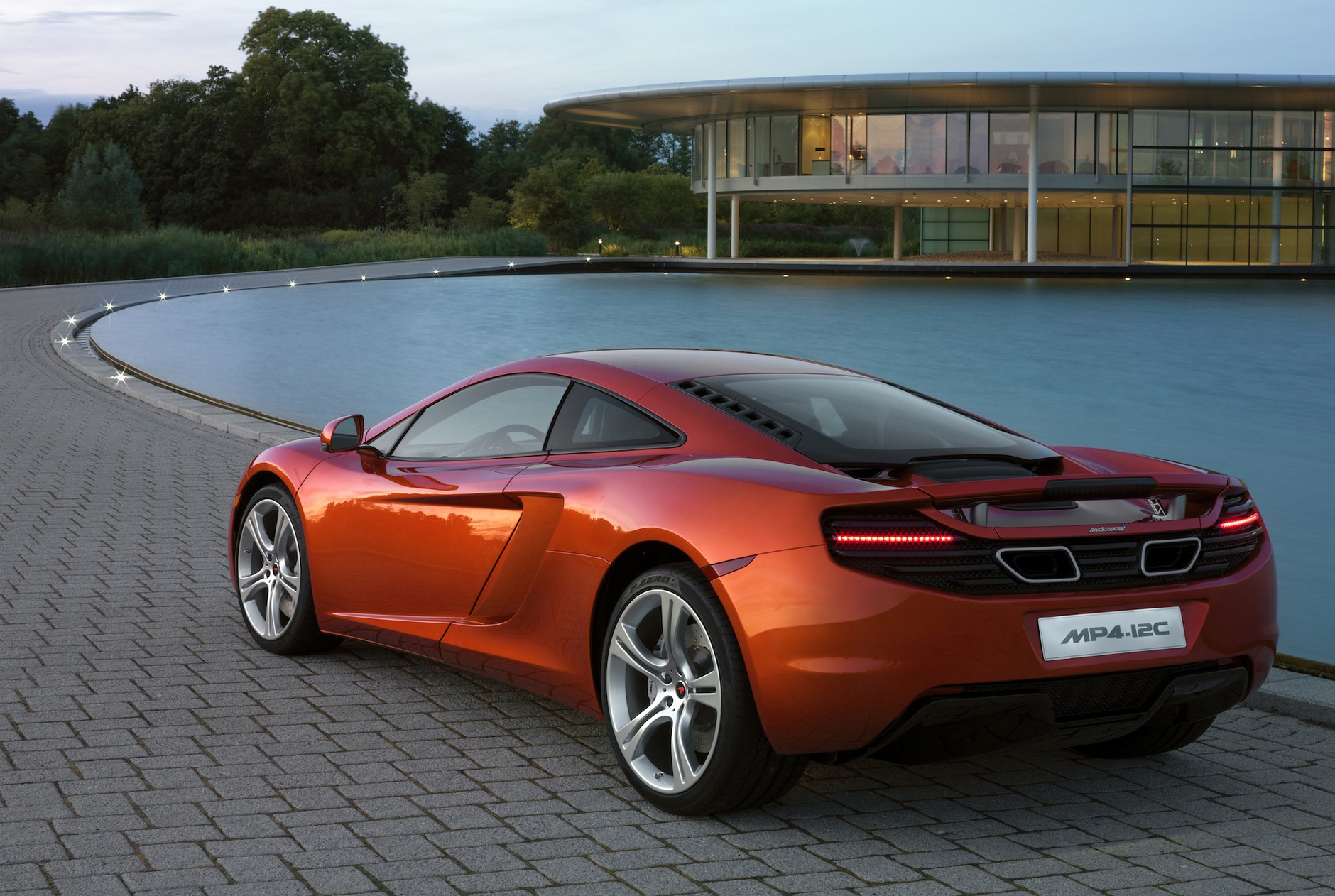 McLaren Technology Centre Woking