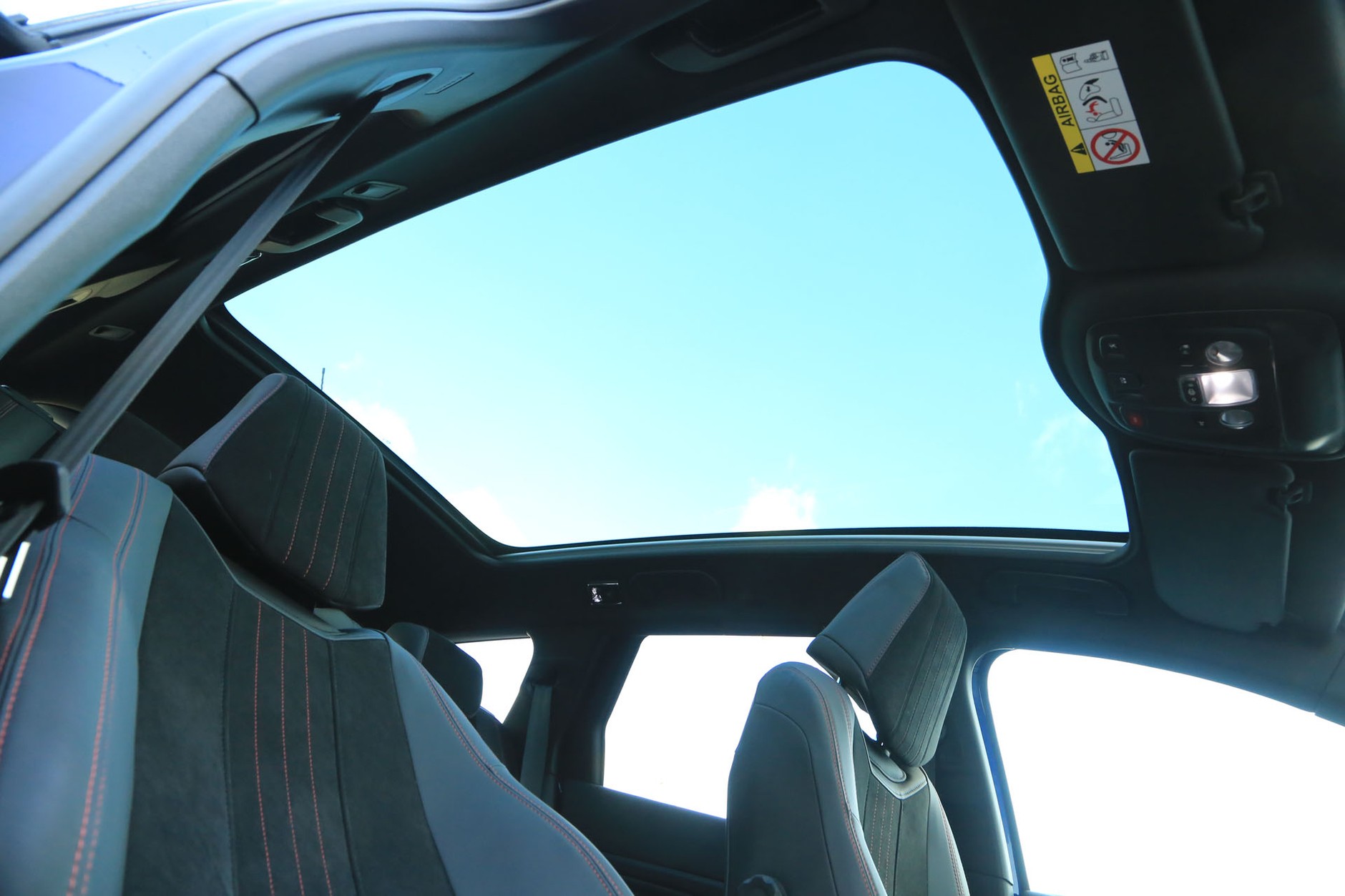Peugeot 308 SW GT - niepozorne rodzinne kombi GT