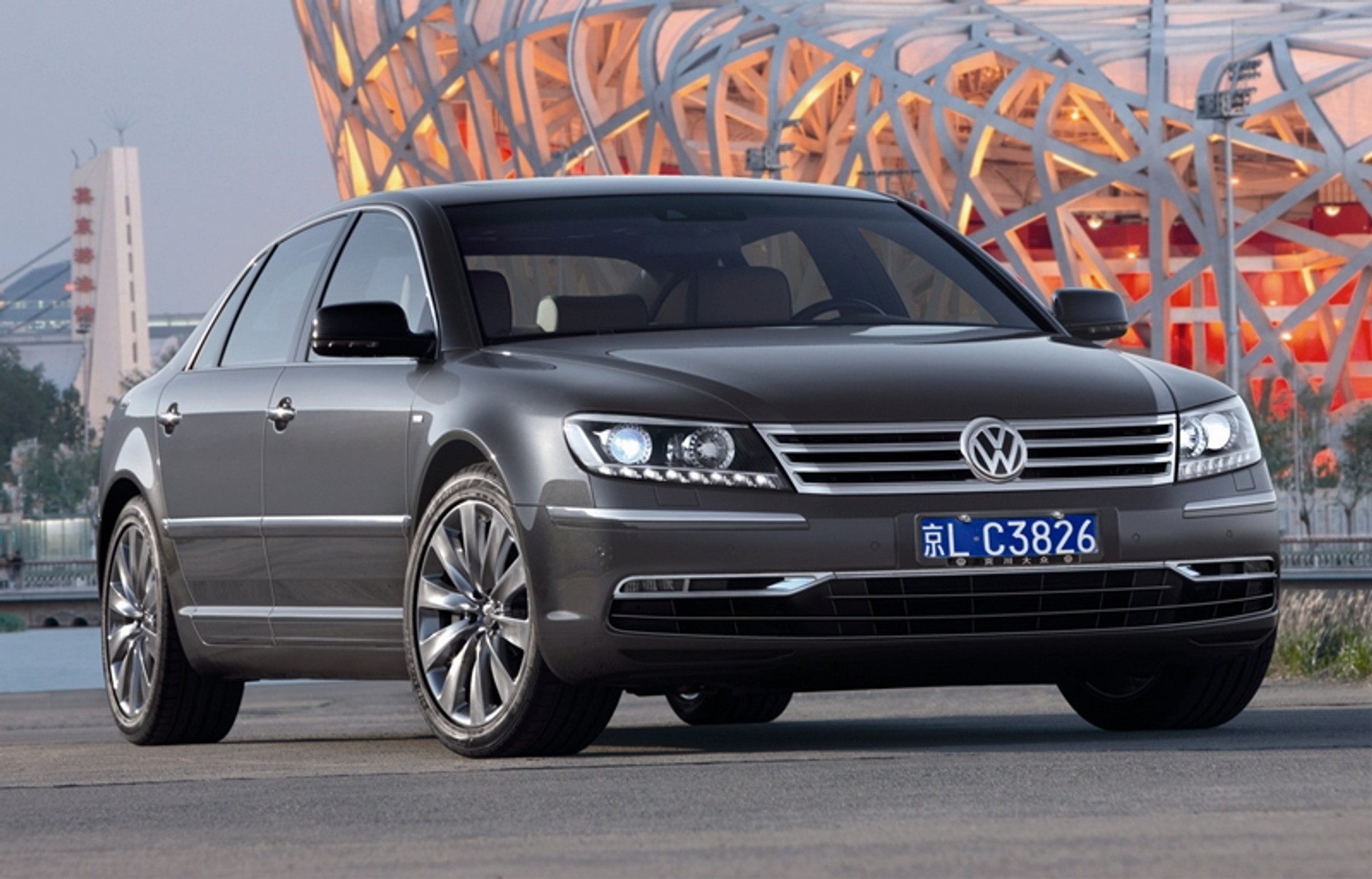 Volkswagen Phaeton – z pięknem trzeba obcować