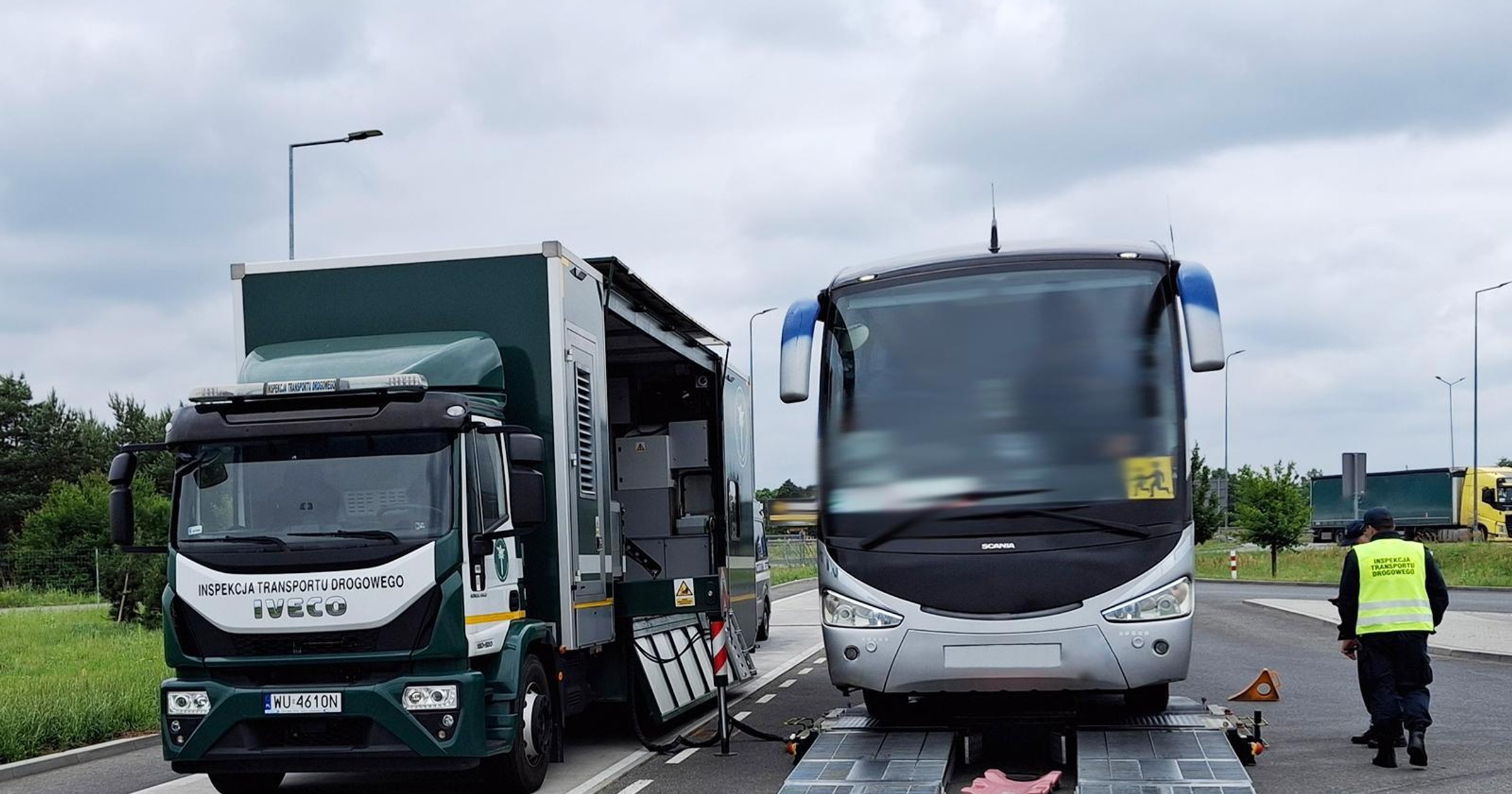Kontrola autokarów