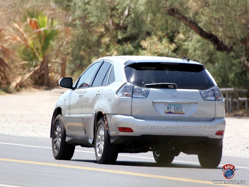 Zdjęcia szpiegowskie: Nowy Lexus RX 350 w roku 2009