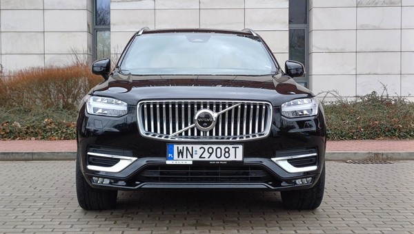 Volvo XC90 B5