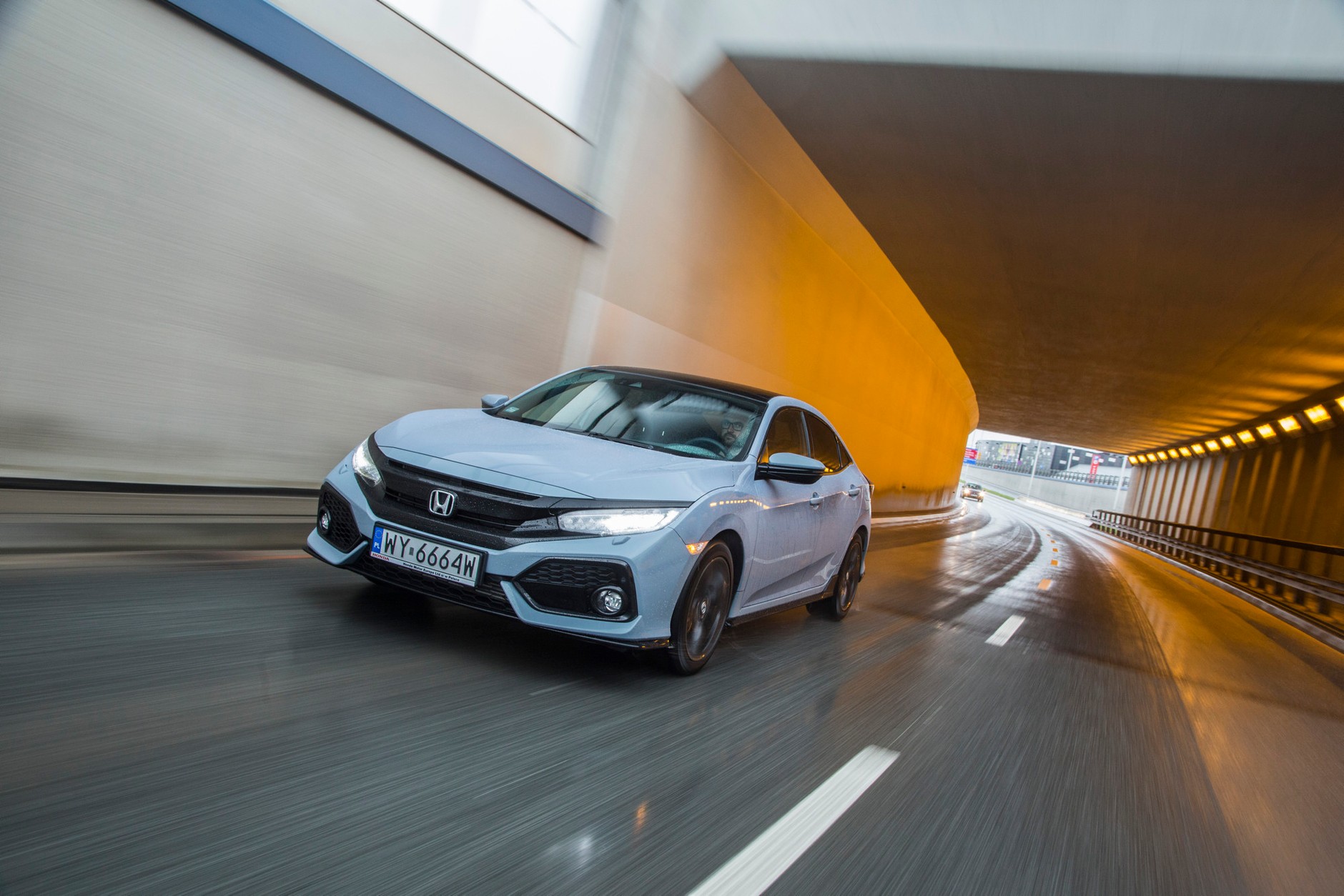 Honda Civic 1.5 VTEC Turbo – setki tysięcy kierowców nie może się mylić | TEST