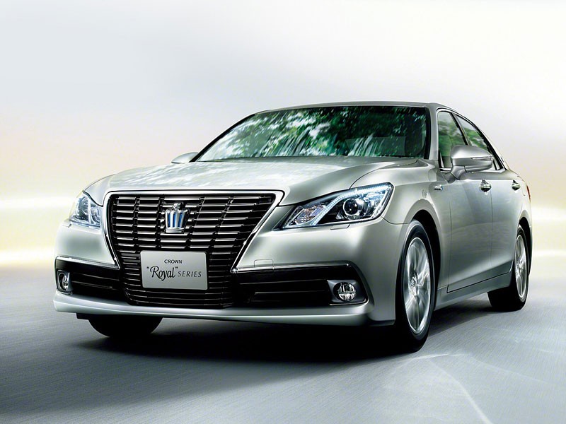 Toyota Crown - luksus po japońsku