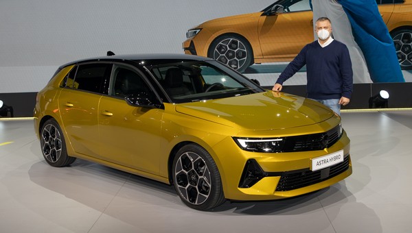 Nowy Opel Astra w pełnej krasie – premiera VI generacji