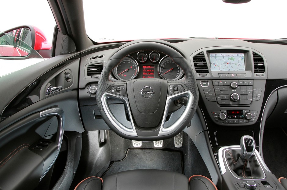 Opel Insignia I