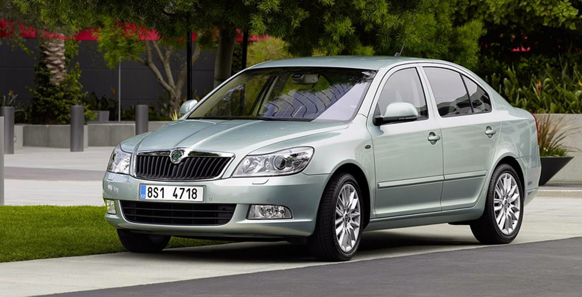 Paryż 2008: Škoda Octavia po liftingu już odkryta (fotogaleria)