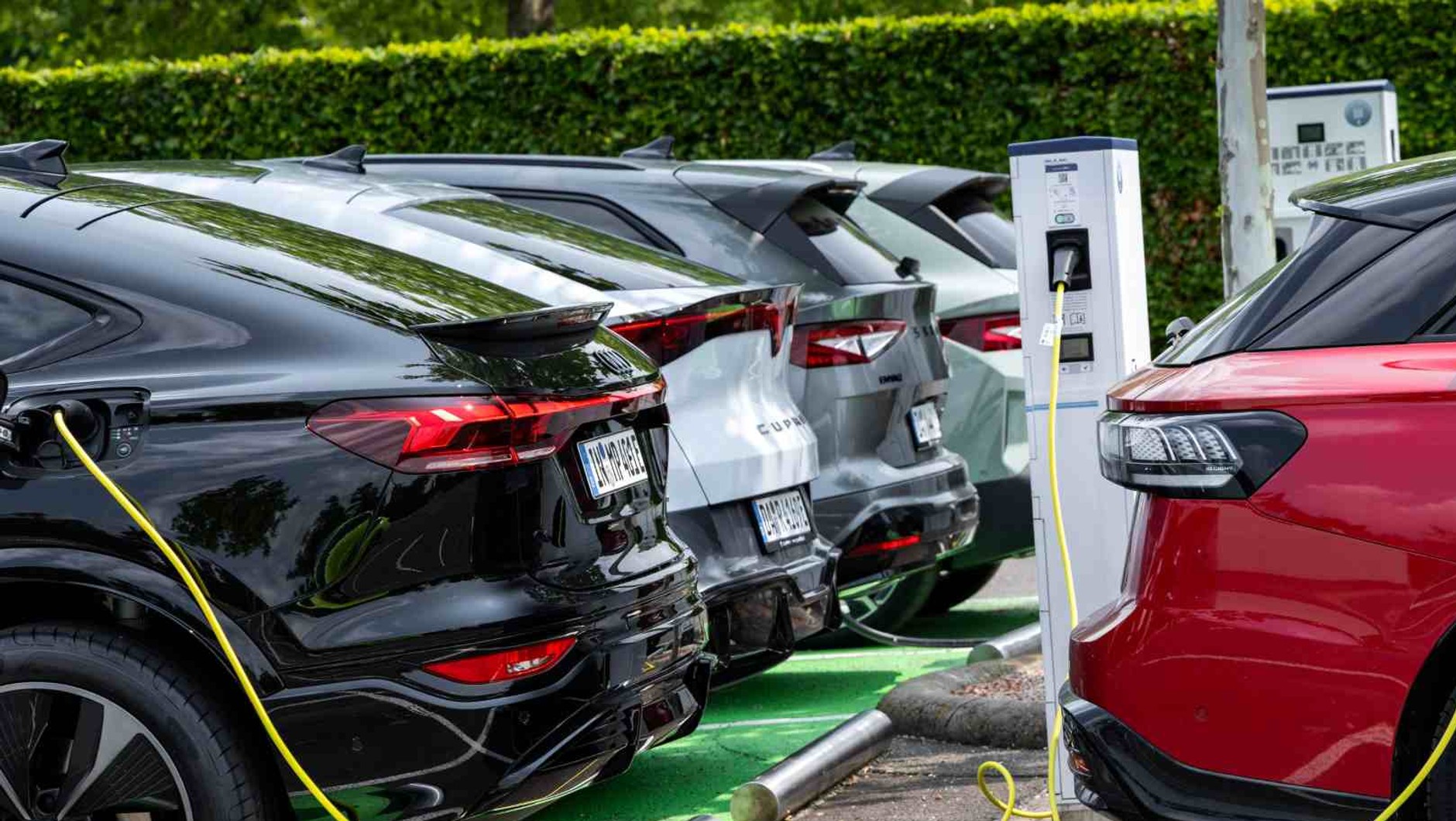 Volkswagen Group będzie ograniczć liczbę modeli, ale zdecydowanie nie będzie rezygnowaćz aut elektrycznych