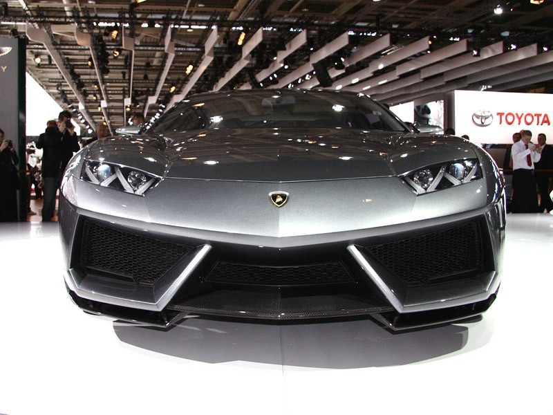 Paryż 2008: Lamborghini Estoque – co najmniej cztery lata do rozpoczęcia produkcji