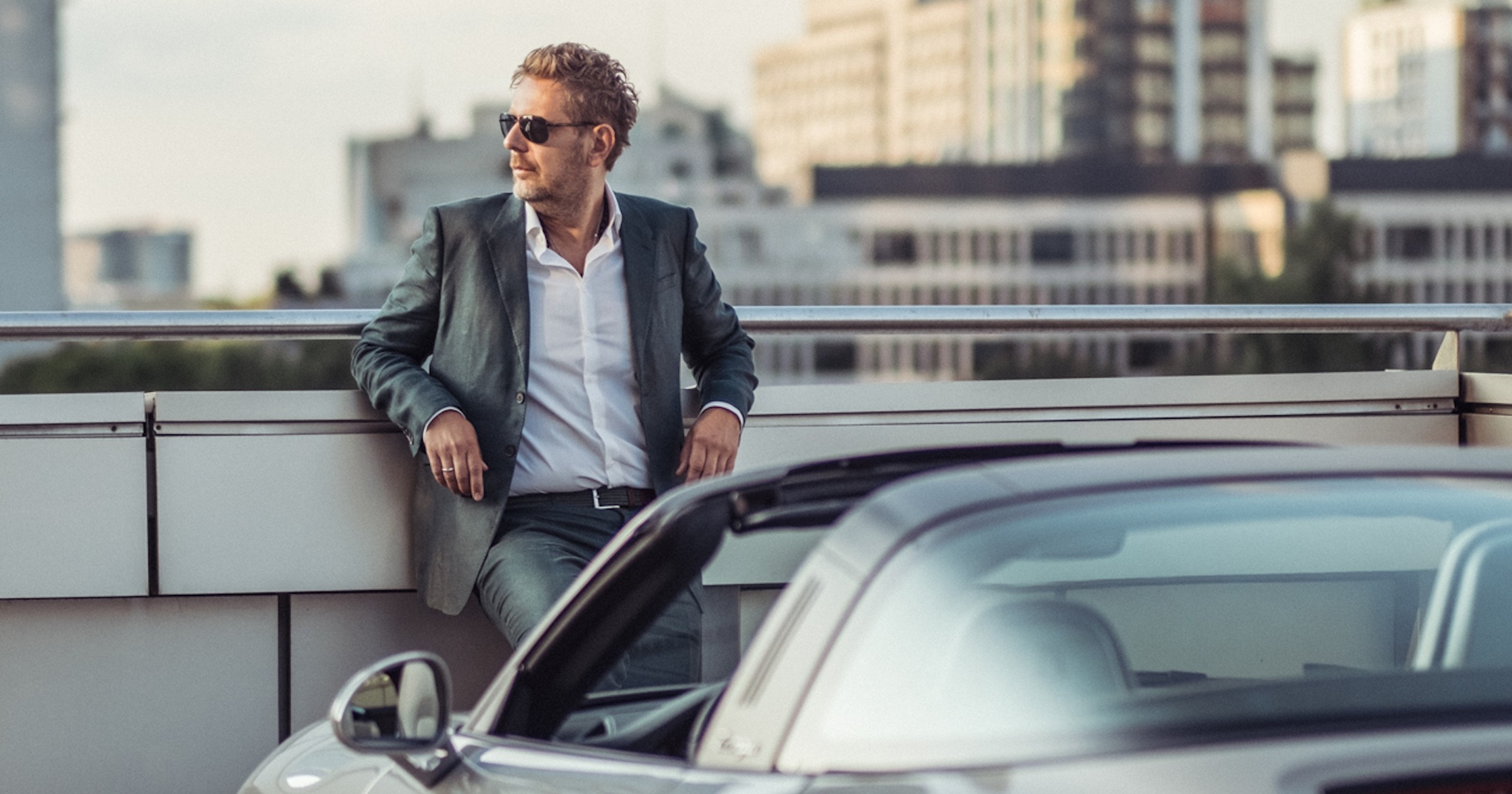 Wojciech Modest Amaro przesiada się do Porsche 911 Targa