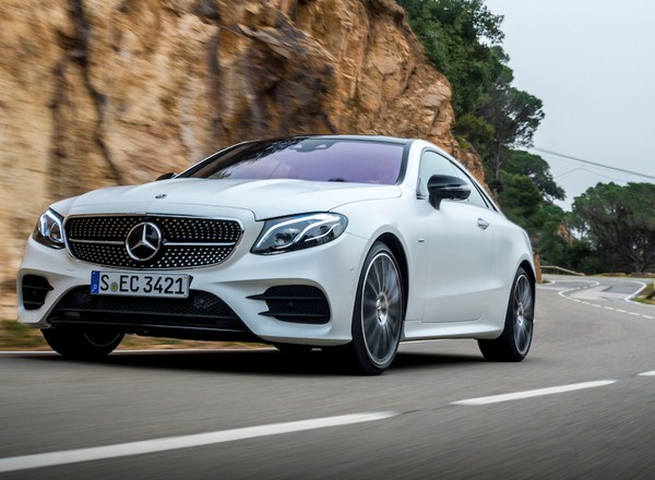 Mercedes E 400 4Matic coupé - Totalne zauroczenie