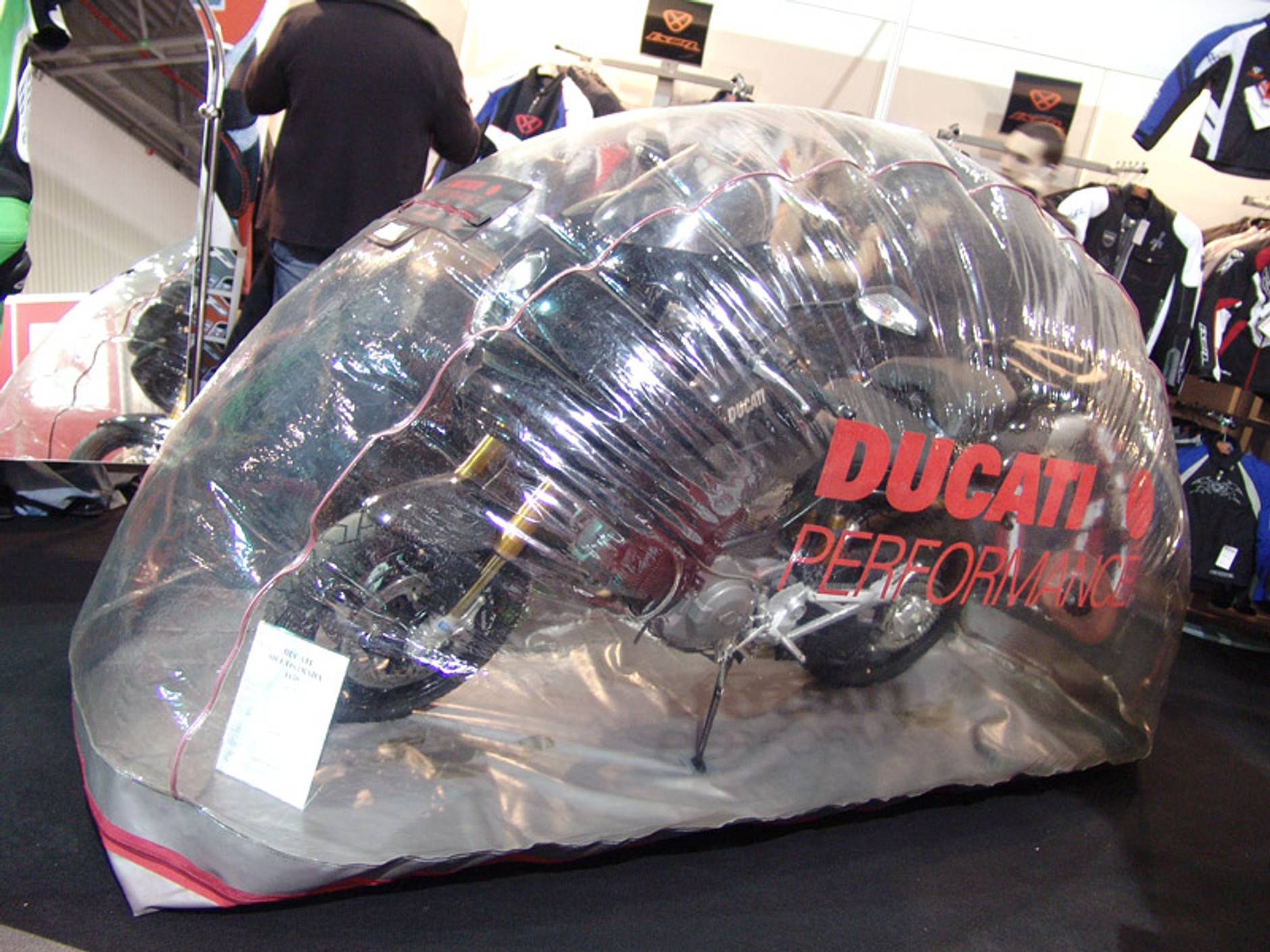 MOTOCYKL EXPO 2008: fotogaleria