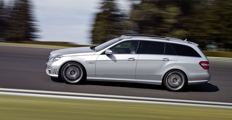 IAA Frankfurt 2009: Mercedes-Benz E 63 AMG T – pierwsze wrażenia, fotogaleria