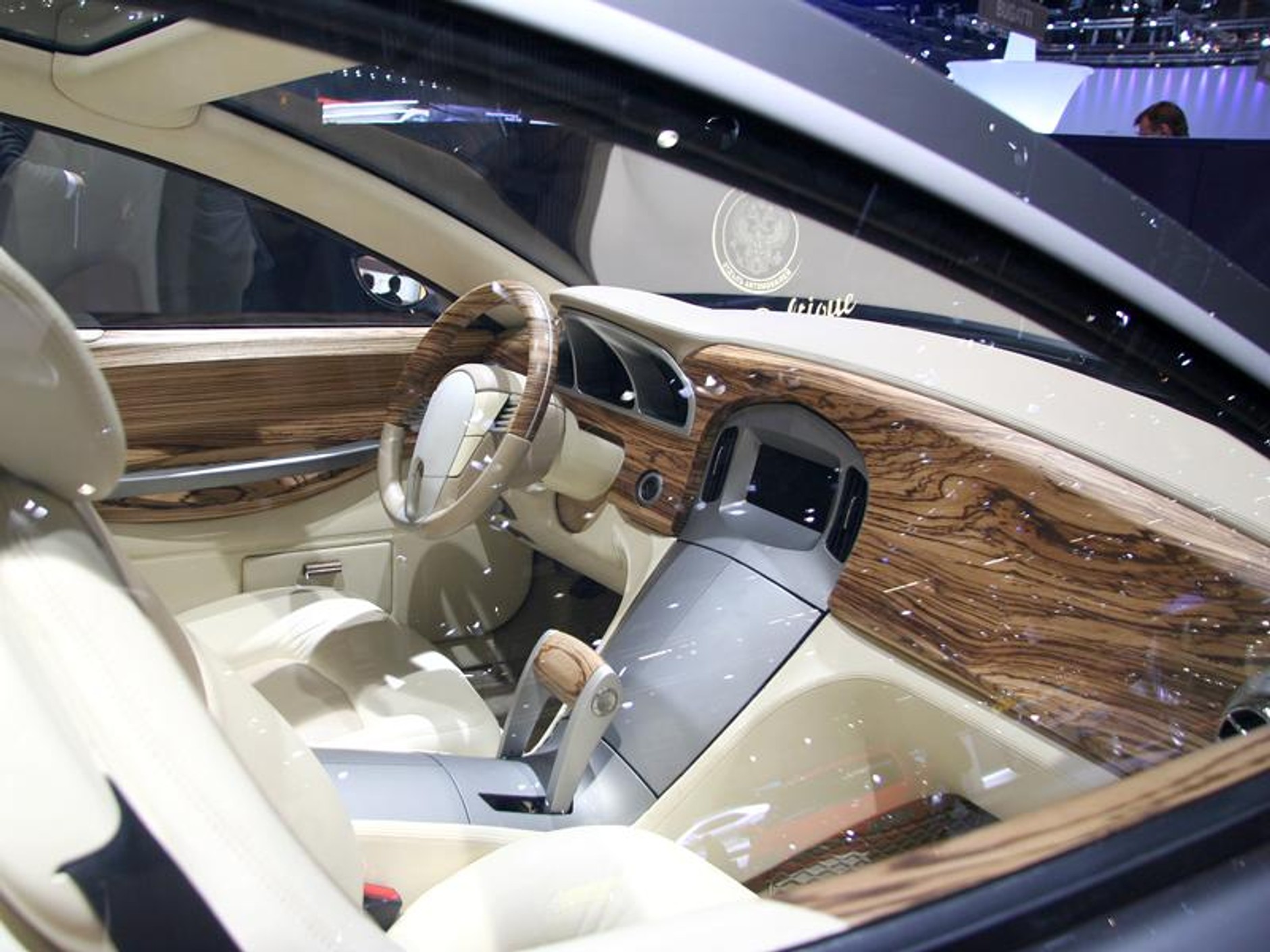 Genewa 2007: Russo-Baltique Impression – lata 30. w rosyjskim stylu