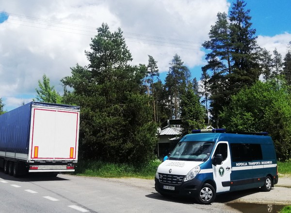 Karciane sztuczki kierowców TIR-ów. ITD nie dała się nabrać