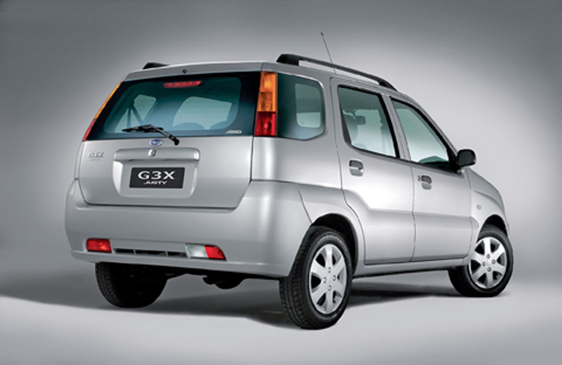 Subaru Justy lata 2003-2007
