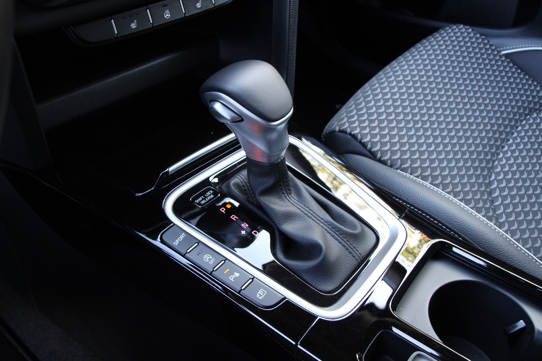 Kia Ceed kombi 1.5 T-GDI DCT Tribute