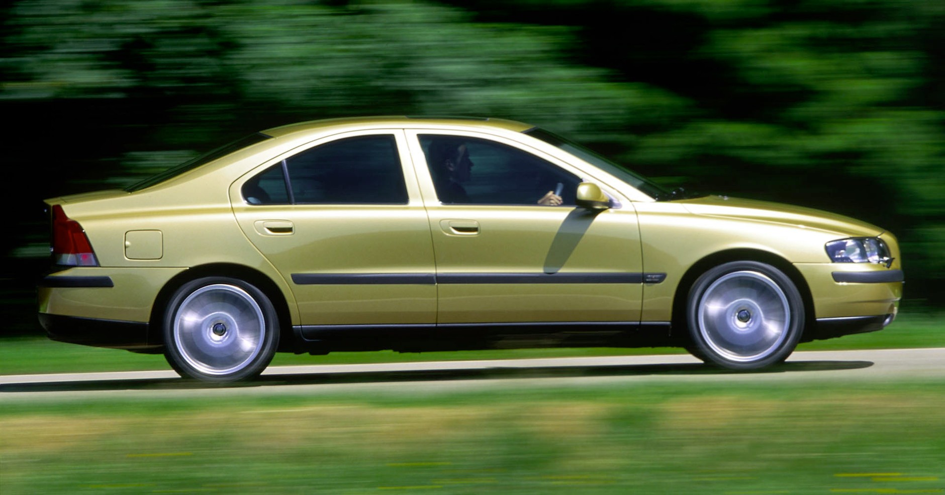 Volvo S60 2.5T, lata produkcji 2003-09