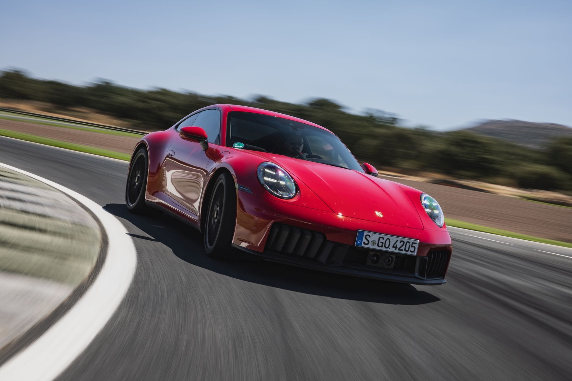 Porsche 911 Carrera 4 GTS