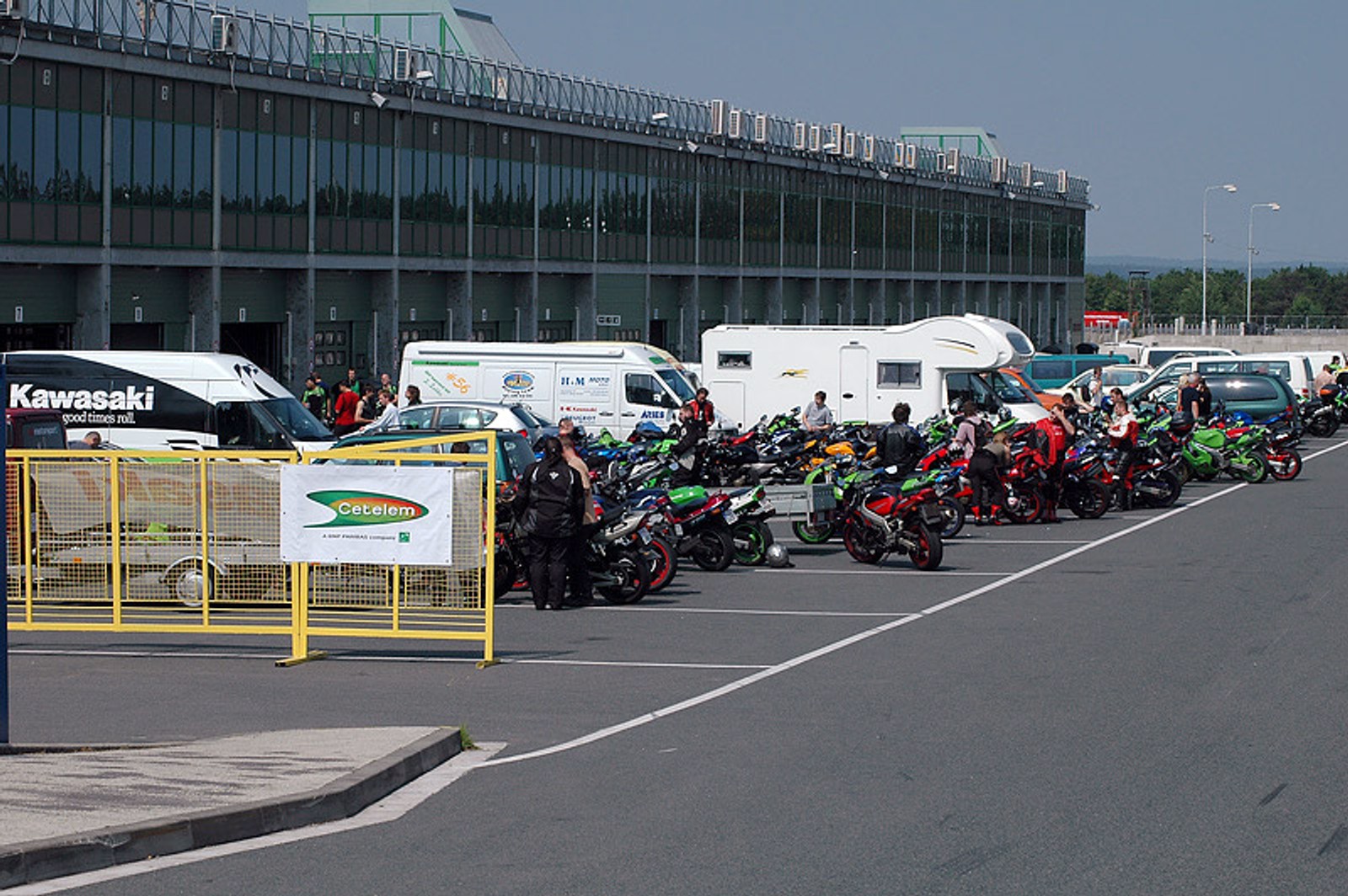 Dzień Kawasaki: tragiczny koniec małej ZX-6R Ninja (+ duża fotogaleria)