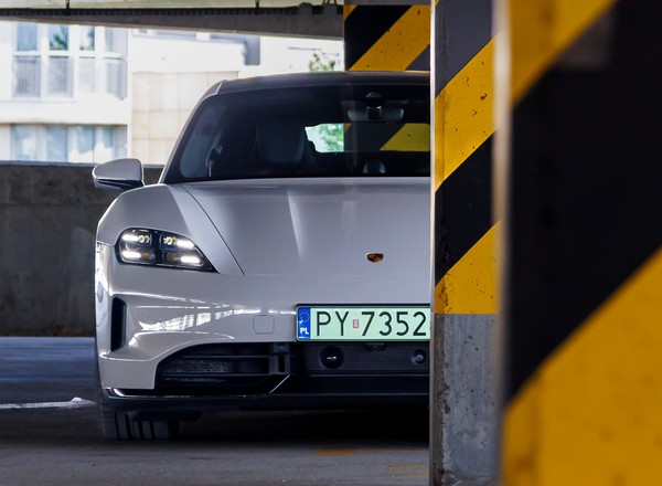 Jest jak prywatny wahadłowiec kosmiczny. Daje coś, czego żadne inne auto nie da