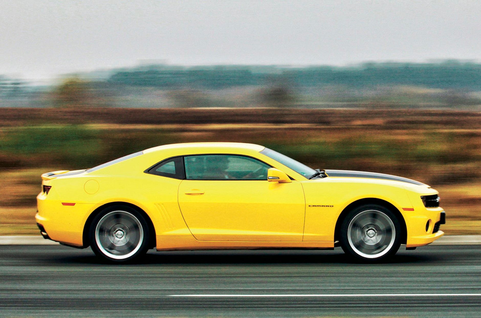 Chevrolet Camaro kontra BMW 650i i Porsche 911 Carrera S: mocne obiekty pożądania