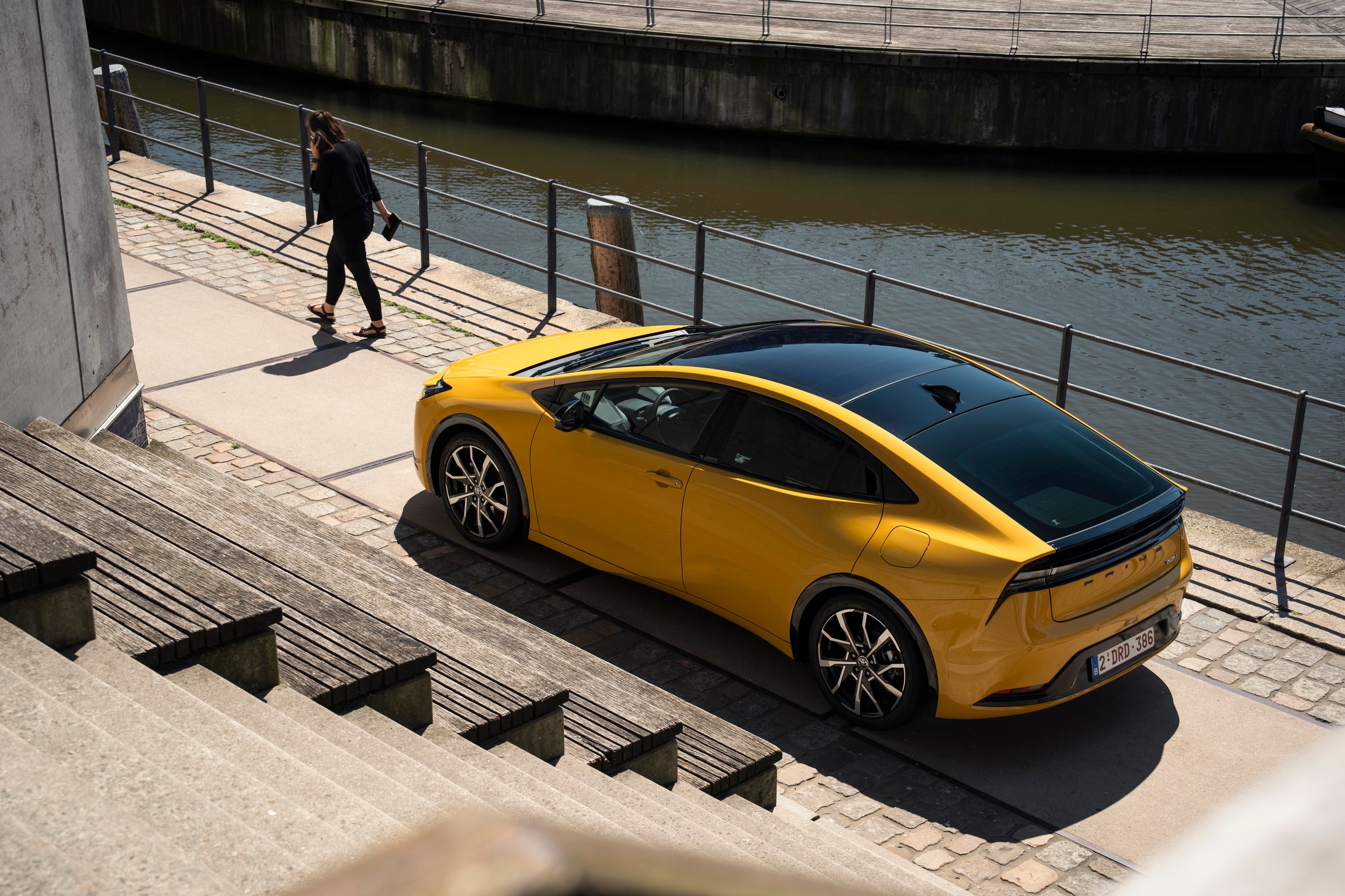 Przez trzy dekady Toyota sprzedała ich ponad 30 mln. Najpopularniejszy jest Prius