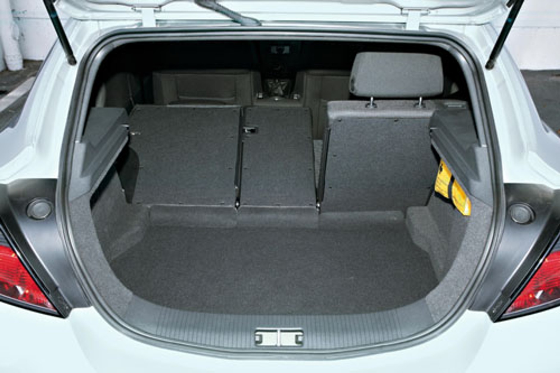 Volvo C30 - Volvo w formacie kompakt