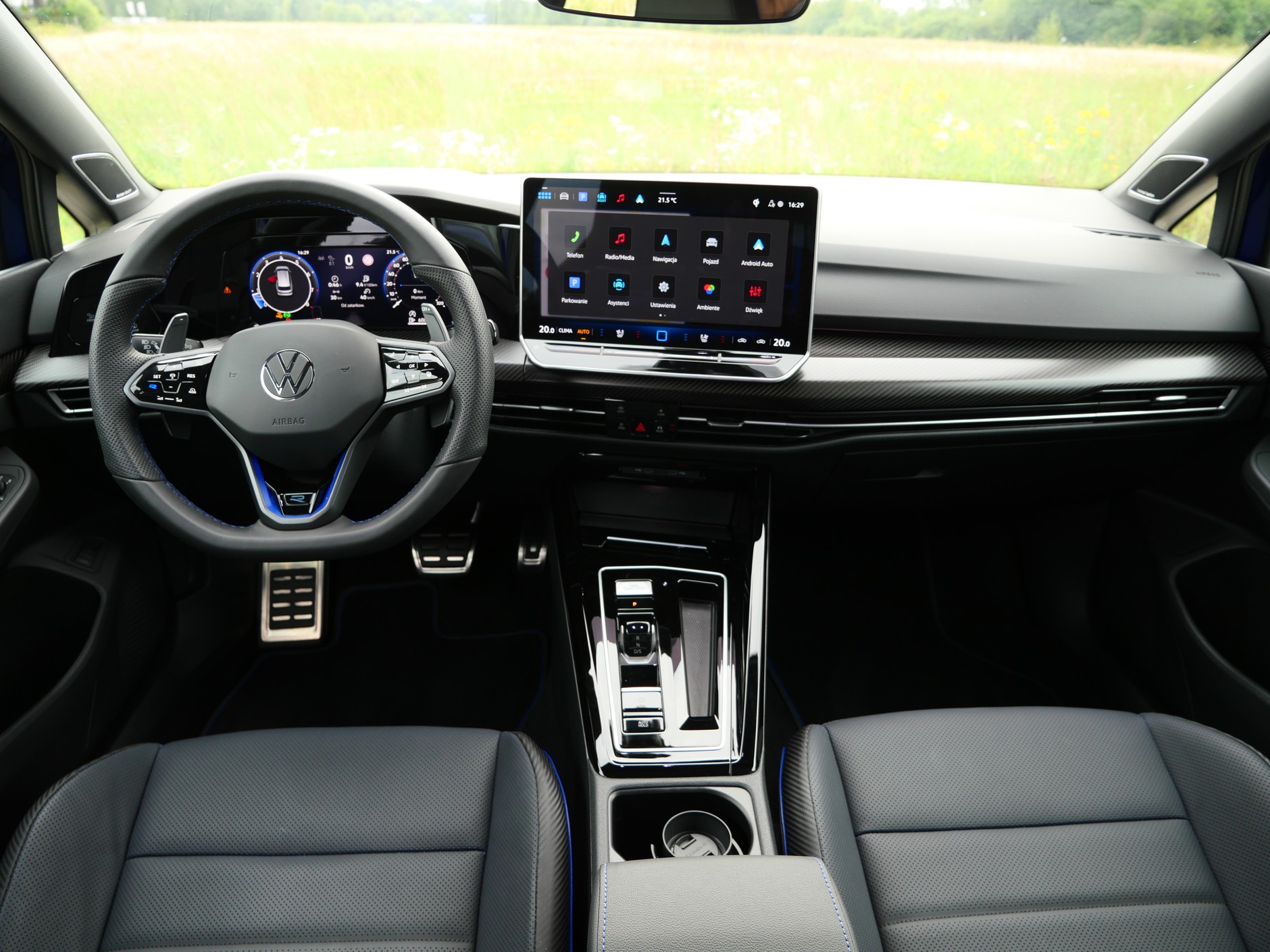 Volkswagen Golf R Variant (2025)