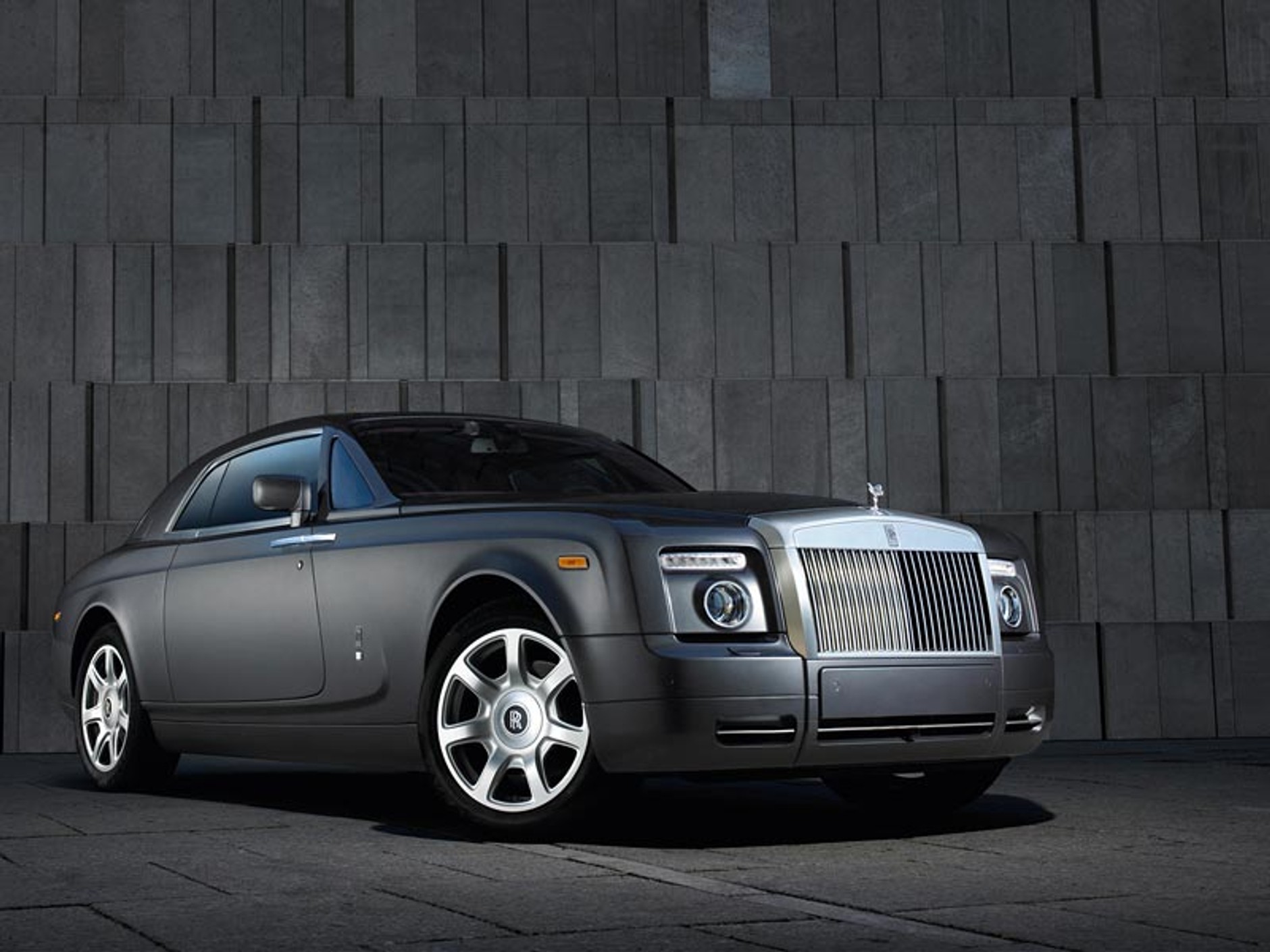 Genewa 2008: Rolls-Royce Phantom Coupé - dwudrzwiowy arystokrata