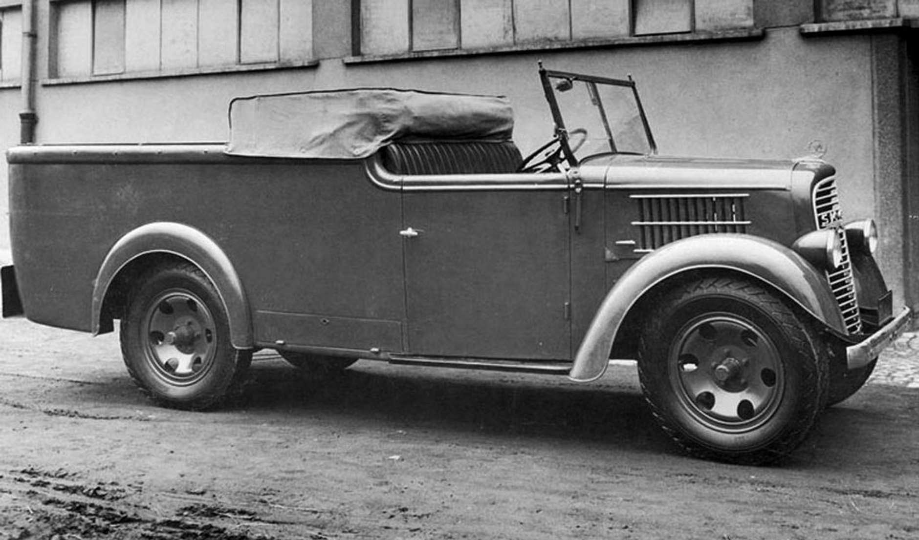 Škoda 104/II (1937)