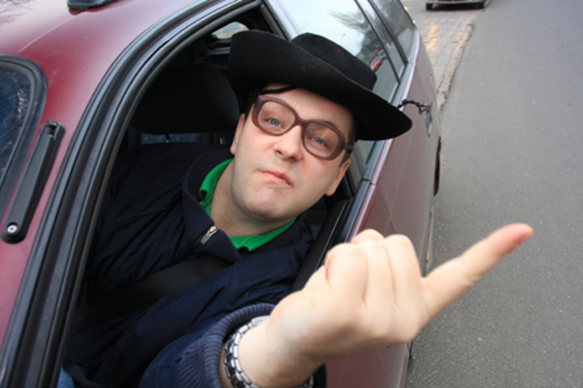 Psychologia za kierownicą - 5 typów  kierowców. Czyli kogo możesz  spotkać na  drodze?