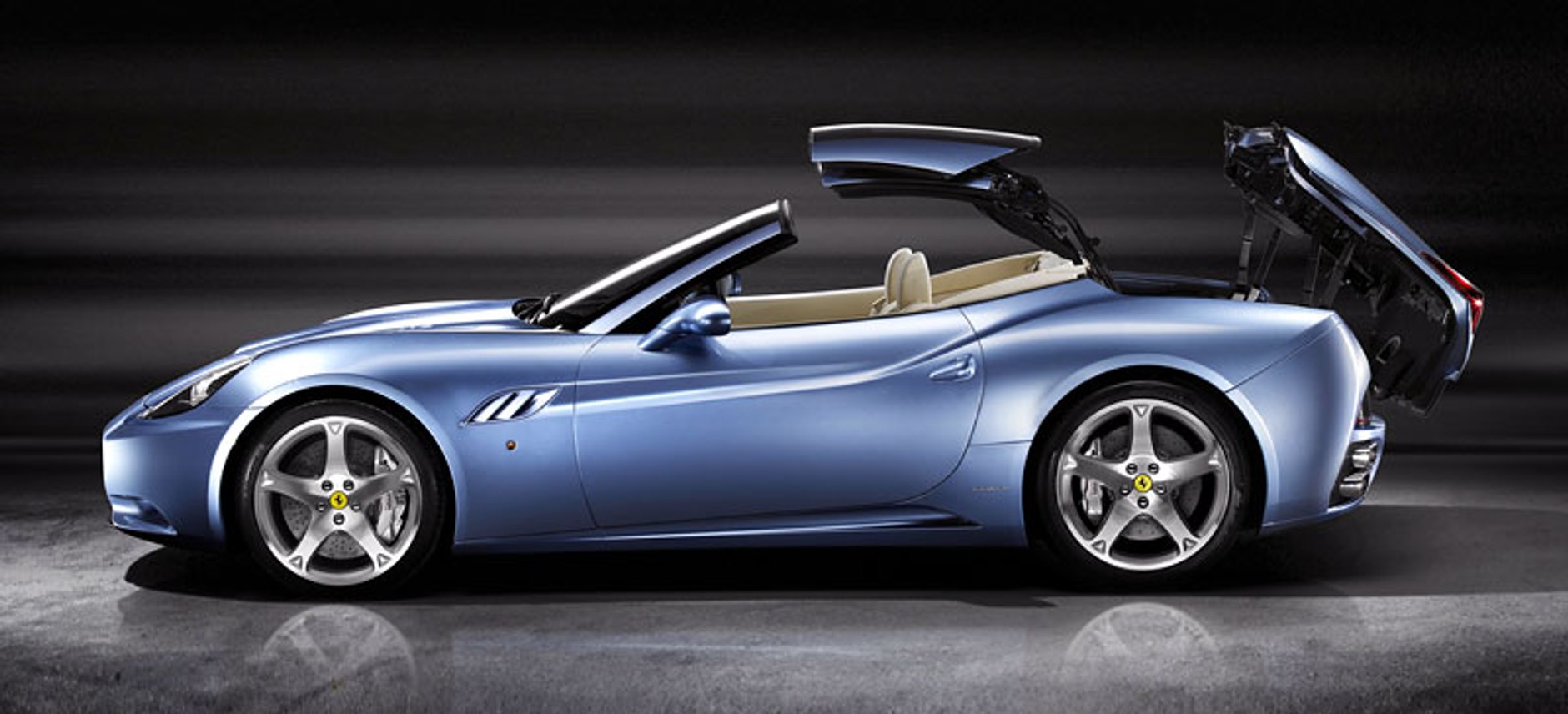 Ferrari California: kolejne informacje i nowe zdjęcia