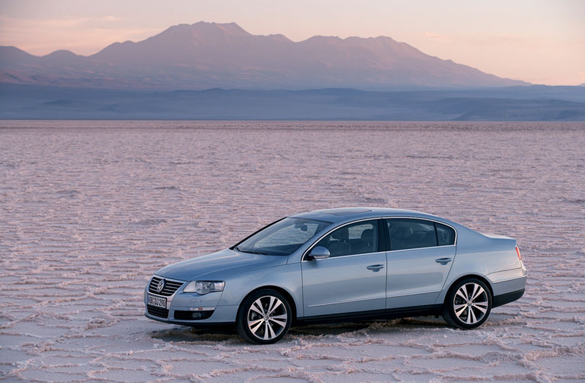 VW Passat: modernizacja silników na rok 2010 (2,0 TSI DSG i Euro 5)