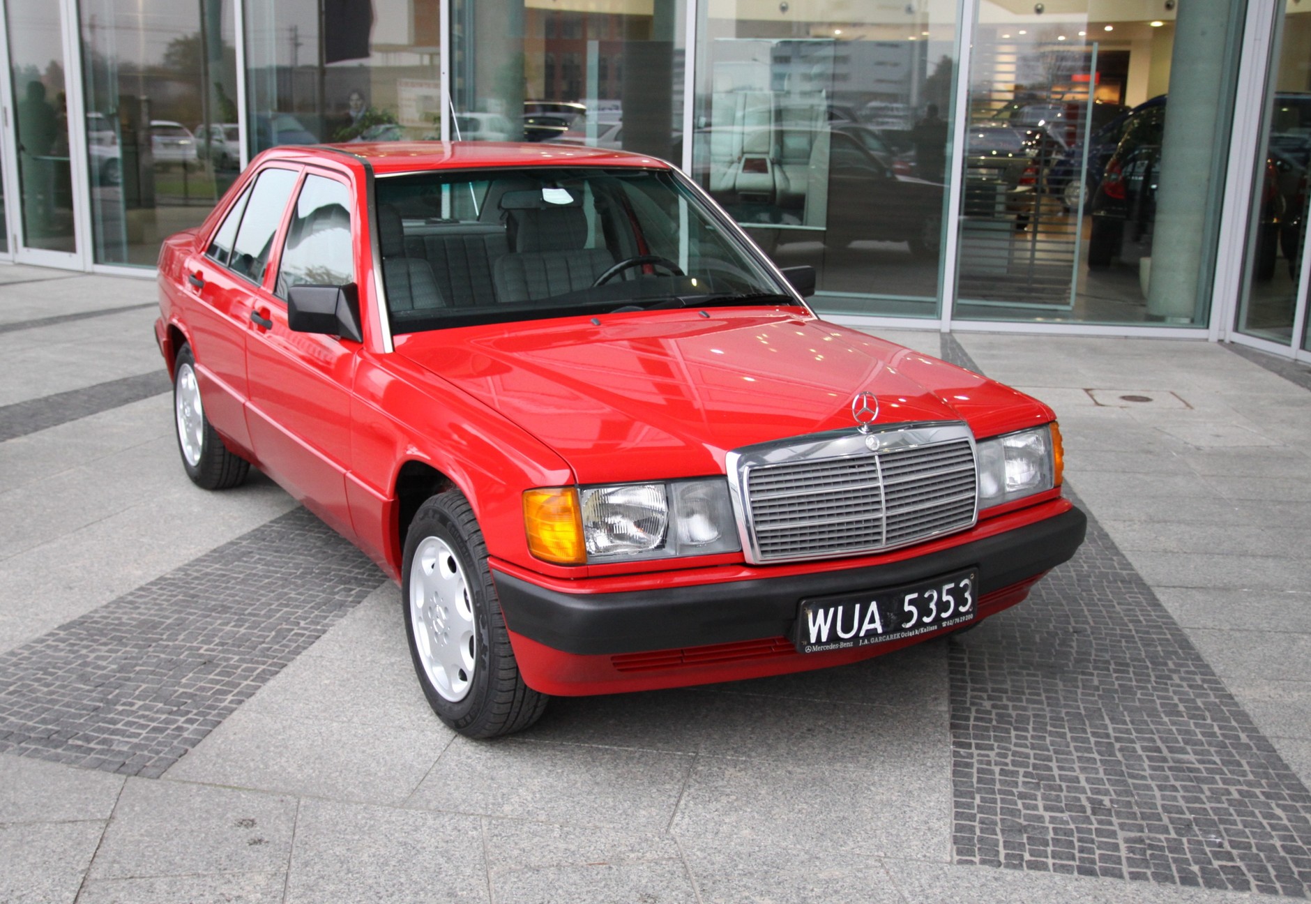 Mercedes 190