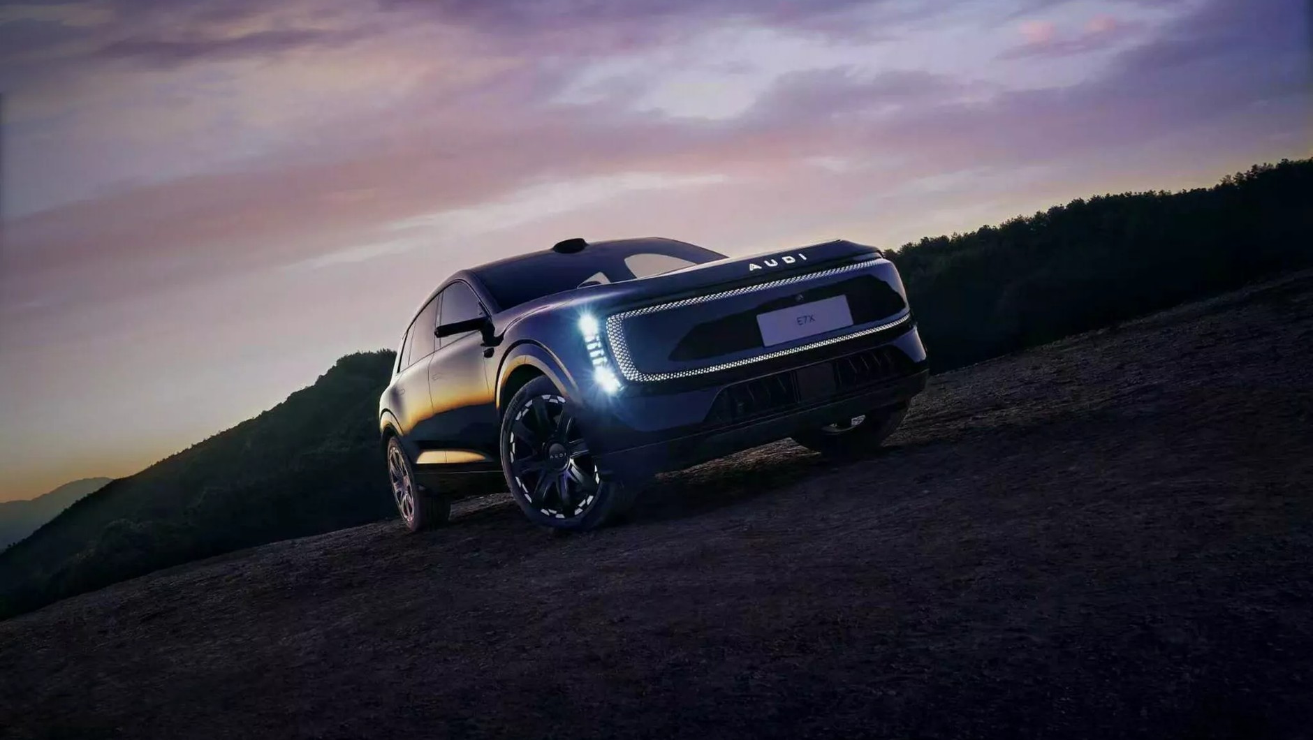 AUDI E7X