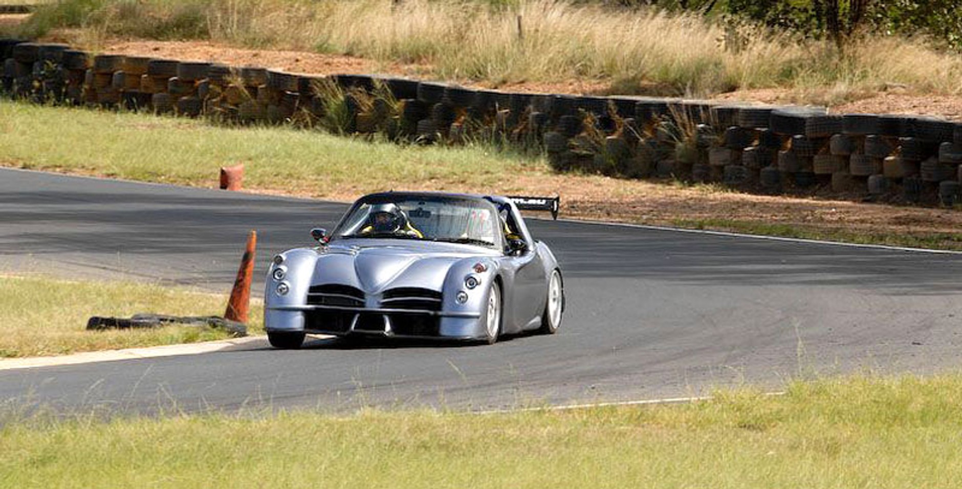Skelta zmusza mnie do samokrytyki przed kolektywem