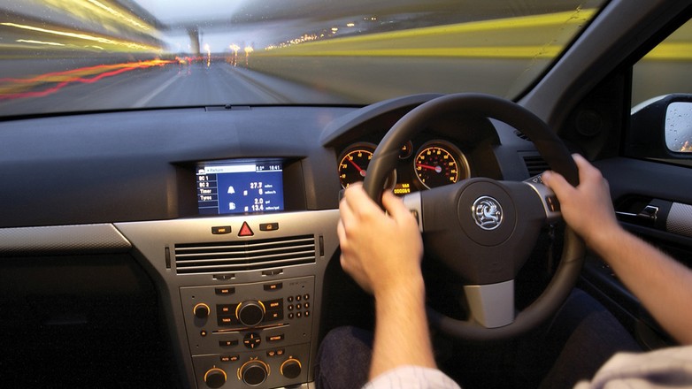 Głos w dyskusji: Popieram rejestrację "anglików"