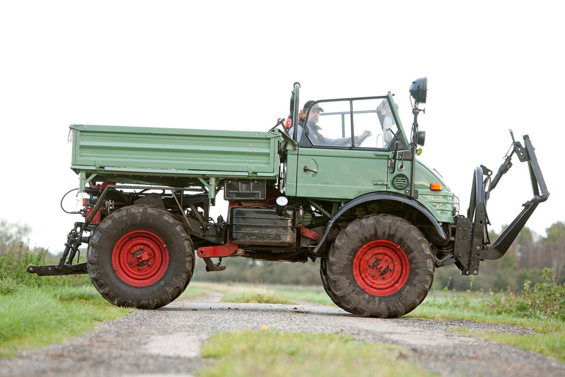 Unimog 406 - klasyk na ciężkie warunki