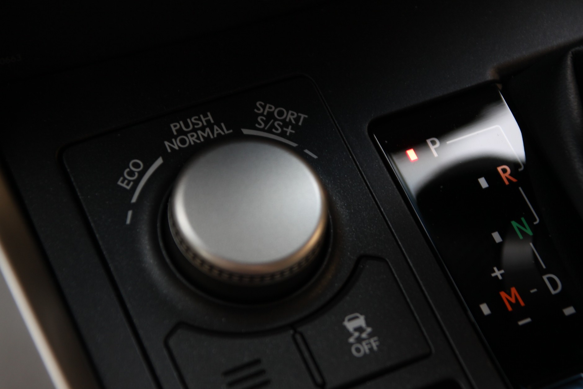 Lexus NX 200t