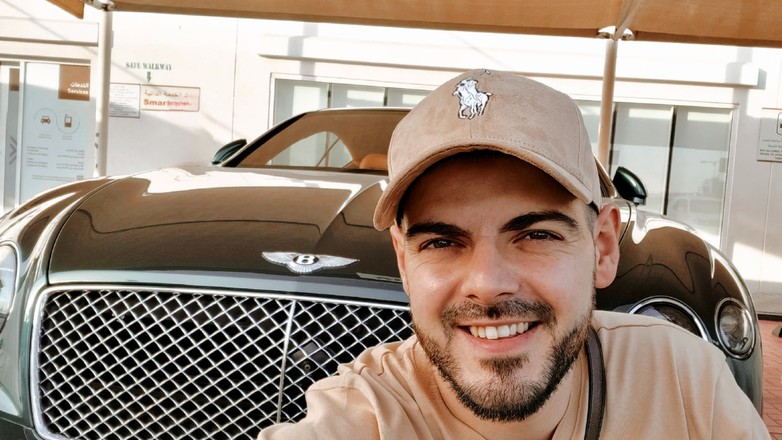 Samochody z ofert sprzedaży z Dubaju