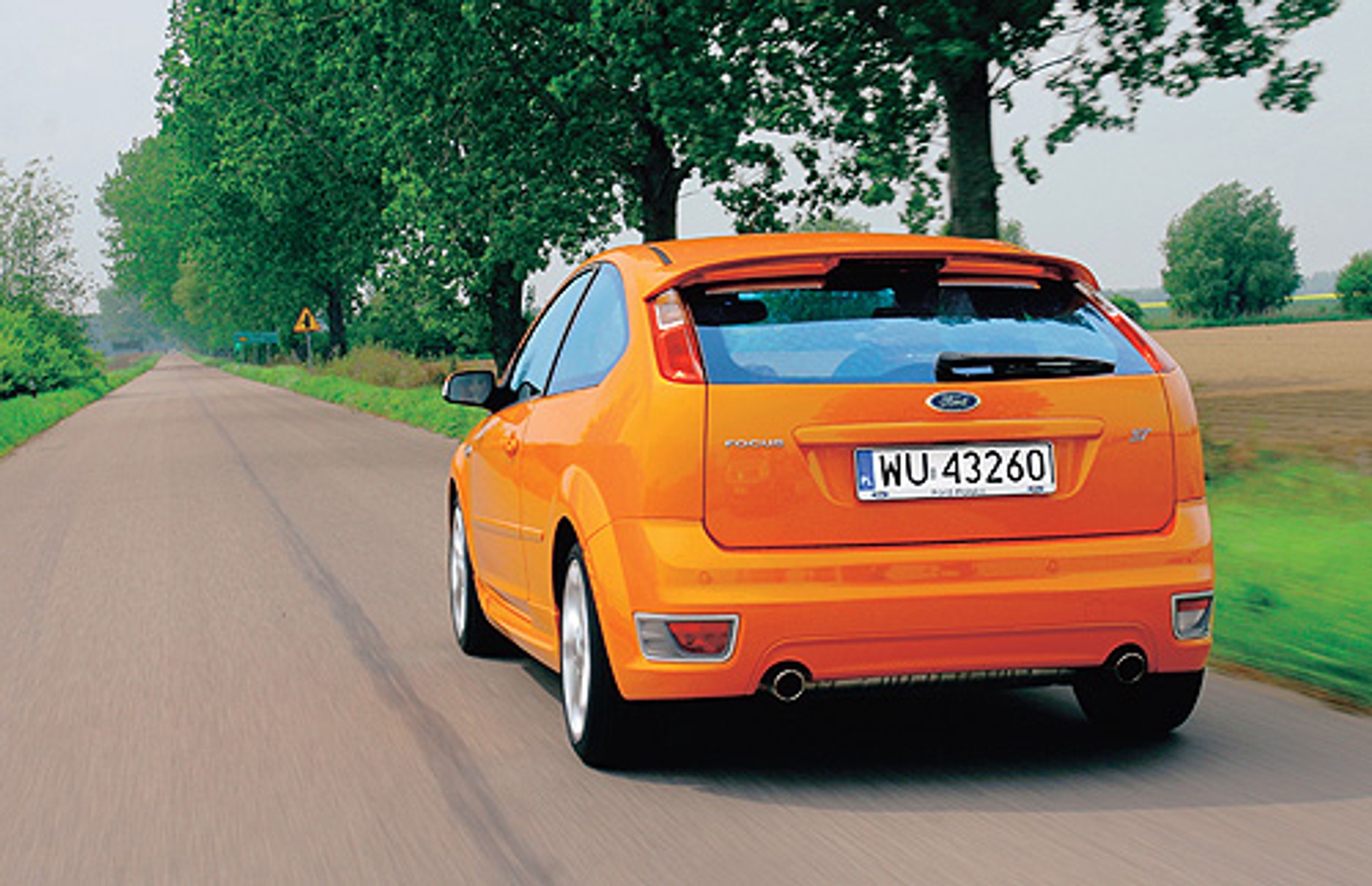 Opel Vectra GTS, Ford Focus ST - Odmienne pomysły na dużą moc