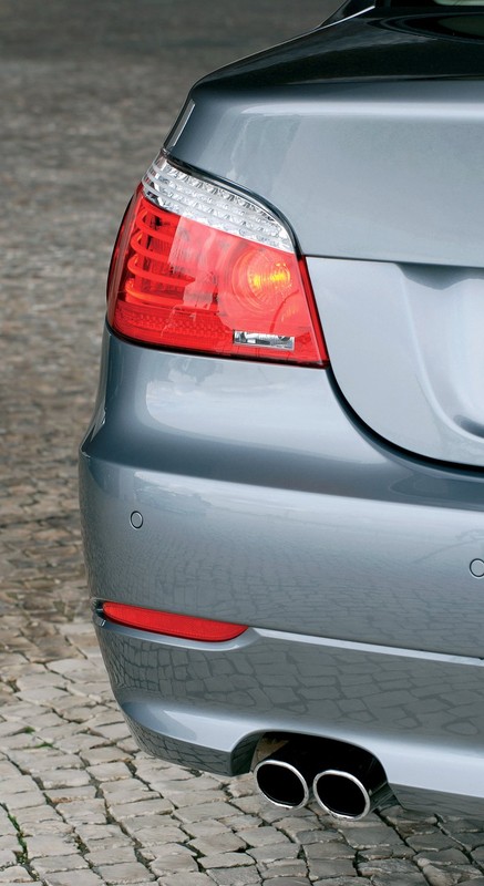 BMW: 5 mln pięciu generacji serii 5
