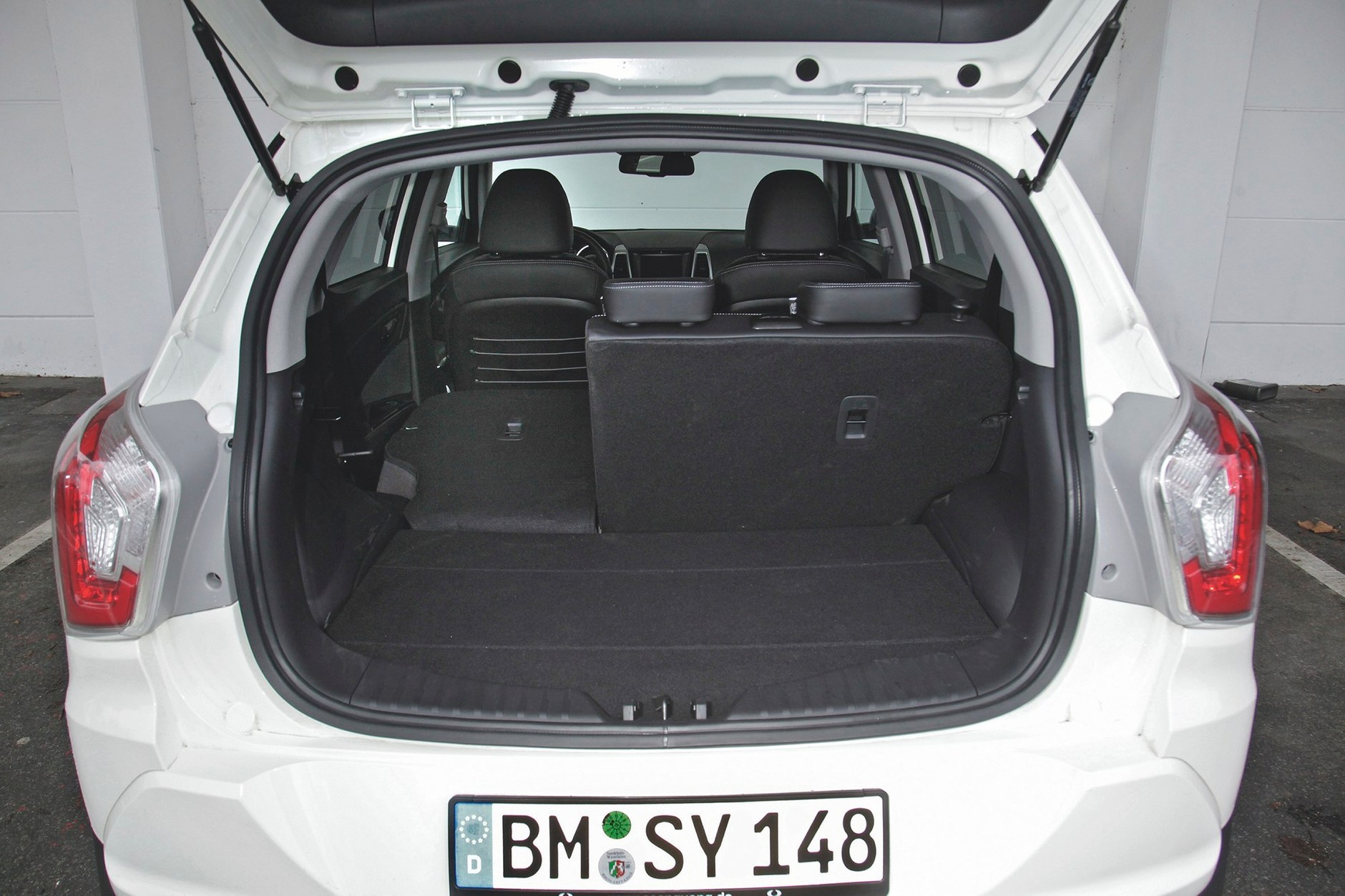 Dacia Duster kontra SsangYong Tivoli - tanie tylko z nazwy