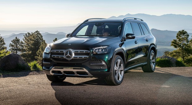 Największy SUV Mercedesa z możliwą usterką tylnych foteli. Akcja serwisowa