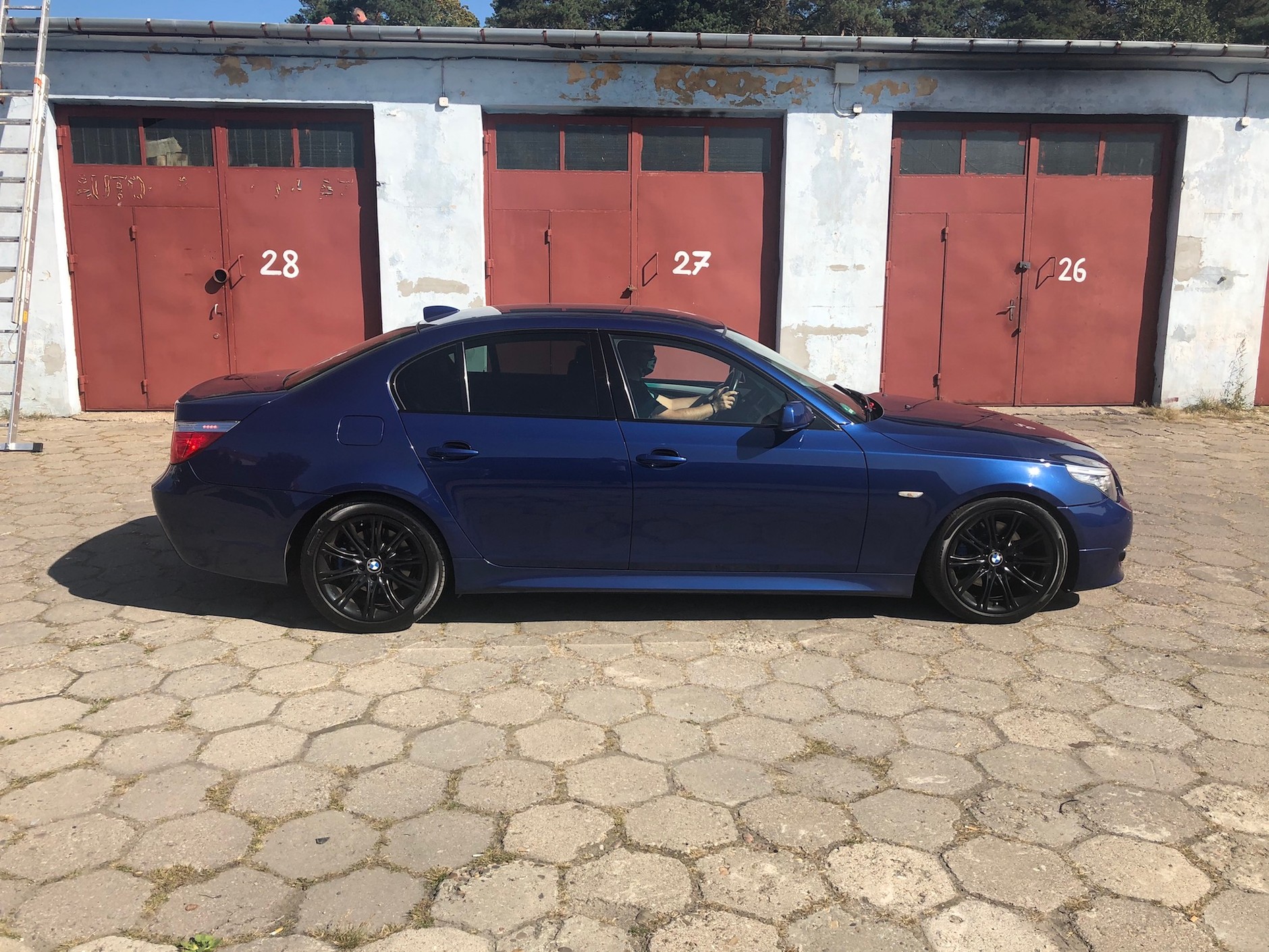 Auto z ogłoszenia: BMW 525d