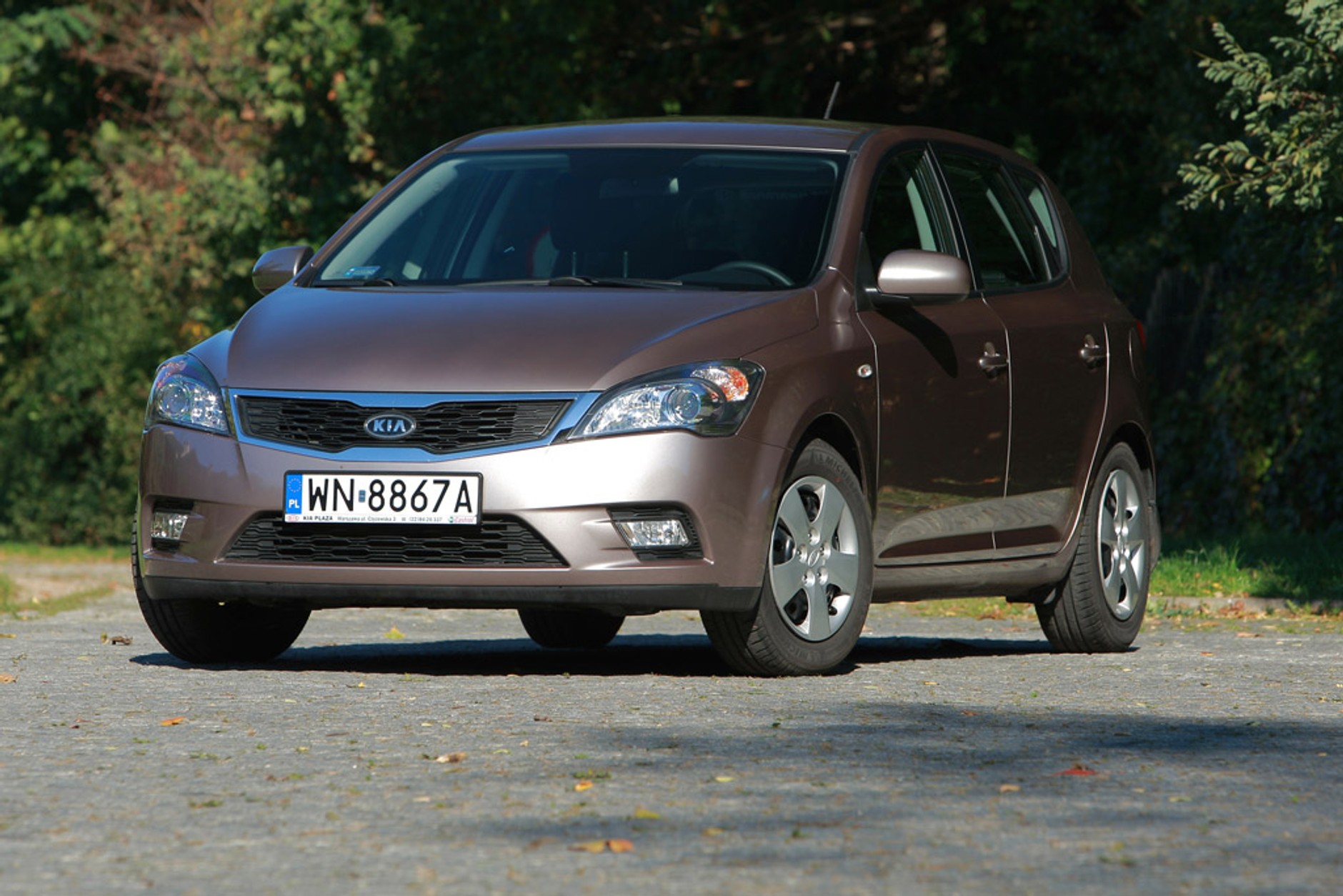 KIA ceed 1.4: czy podstawowy silnik ma sens?