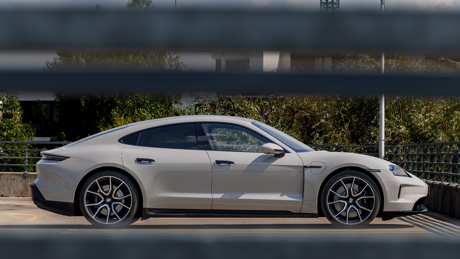 Porsche Taycan 4S – jeden z dwóch najpopularniejszych modeli Porsche w Chinach